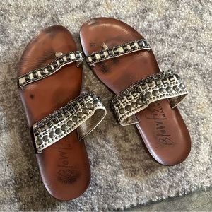 Beaded blowfish sandals India size 8